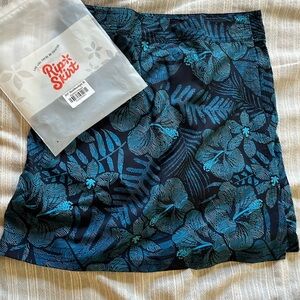 NWT RipSkirt Length 2 Size M Maui Moonlight